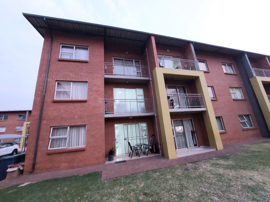 2 Bedroom Property for Sale in Montana Gauteng