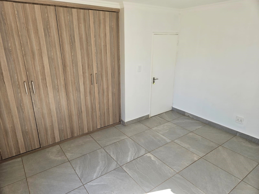 To Let 2 Bedroom Property for Rent in Olympus AH Gauteng