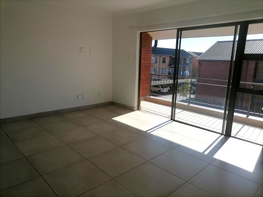 To Let 2 Bedroom Property for Rent in Olympus AH Gauteng