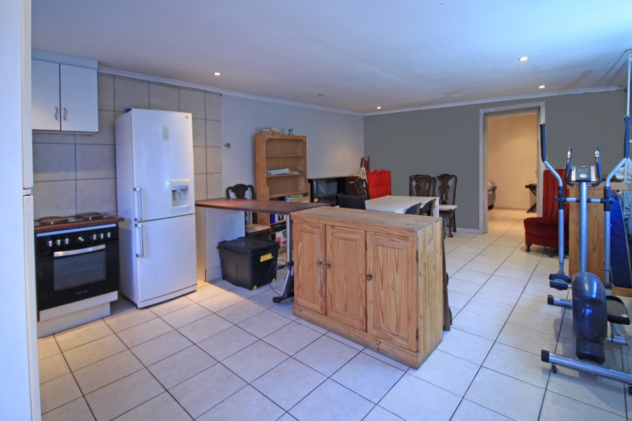 3 Bedroom Property for Sale in Orange Grove Gauteng