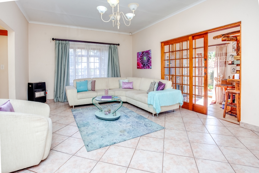 4 Bedroom Property for Sale in Douglasdale Gauteng