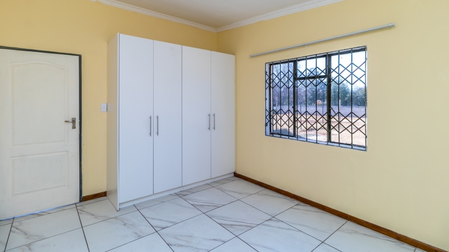 3 Bedroom Property for Sale in Glen Austin Gauteng