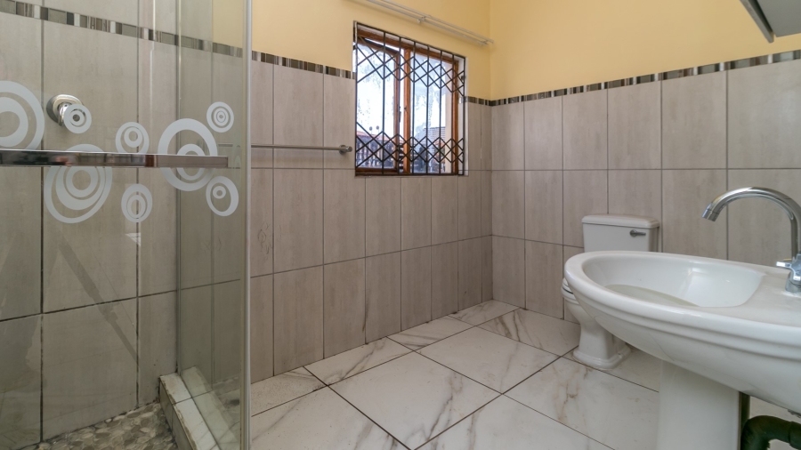 3 Bedroom Property for Sale in Glen Austin Gauteng