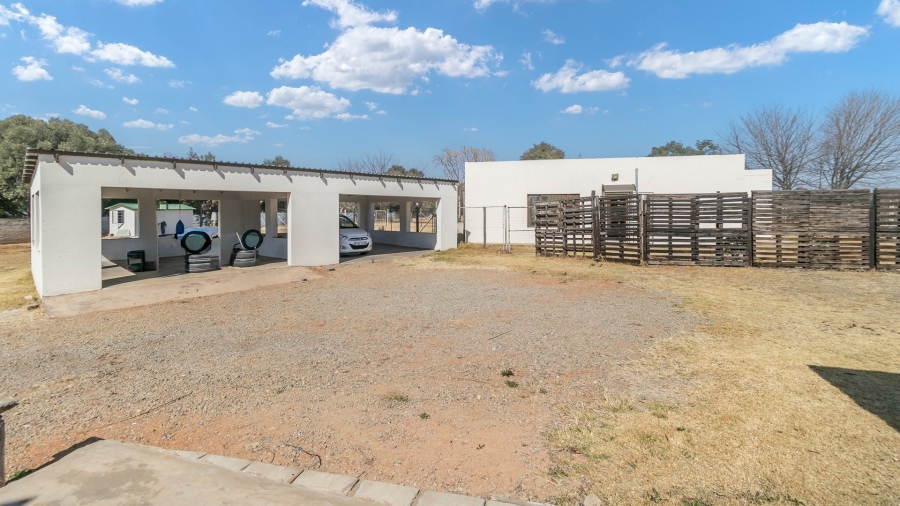 3 Bedroom Property for Sale in Glen Austin Gauteng