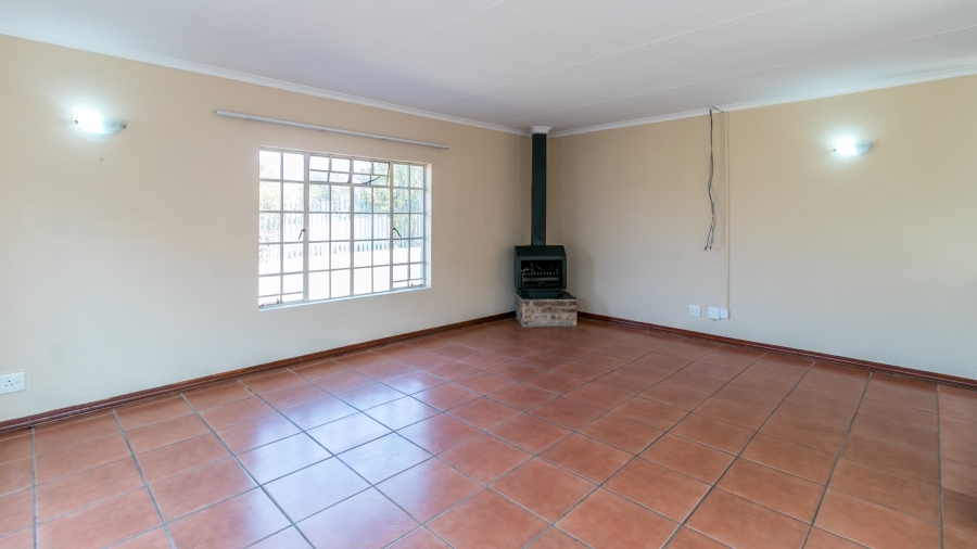 3 Bedroom Property for Sale in Glen Austin Gauteng