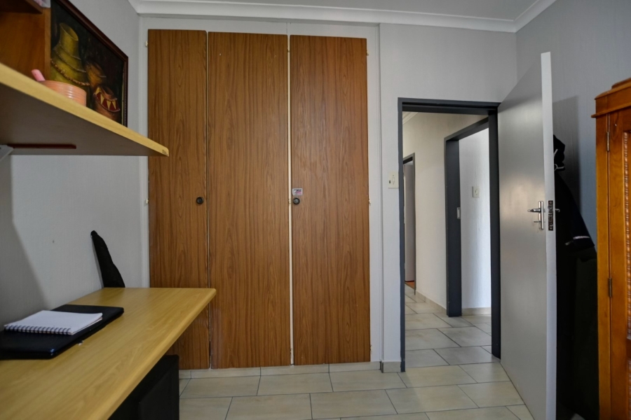 4 Bedroom Property for Sale in Florauna Gauteng