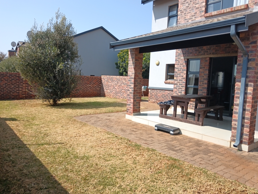 3 Bedroom Property for Sale in Heuwelsig Estate Gauteng