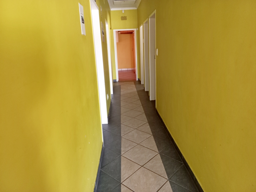 4 Bedroom Property for Sale in Edleen Gauteng