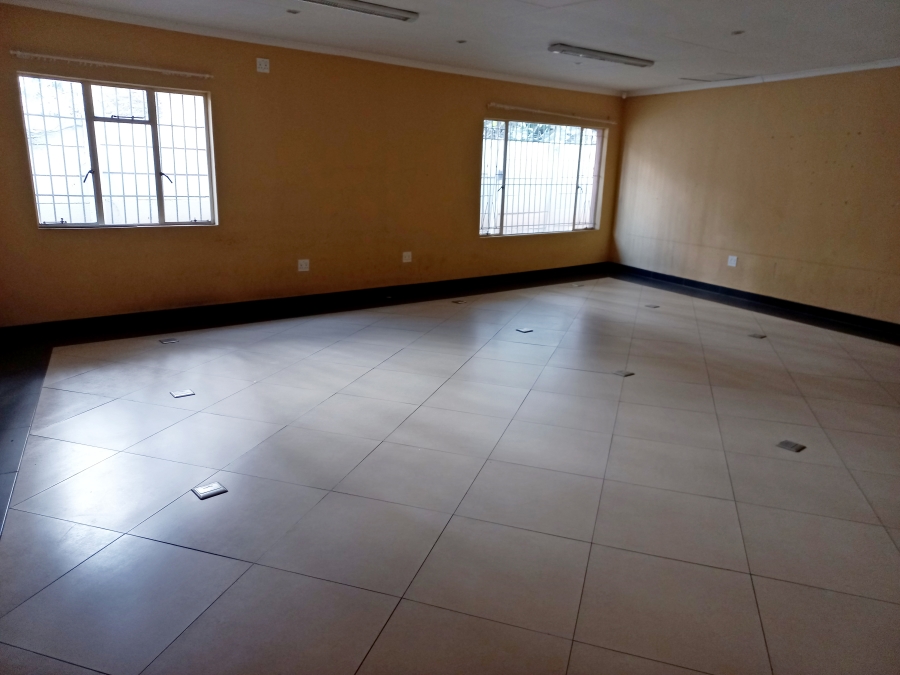 4 Bedroom Property for Sale in Edleen Gauteng