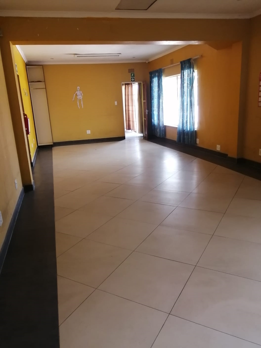 4 Bedroom Property for Sale in Edleen Gauteng