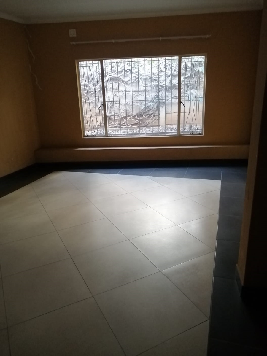 4 Bedroom Property for Sale in Edleen Gauteng