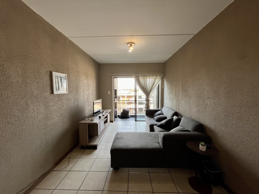 2 Bedroom Property for Sale in Hoogland Gauteng