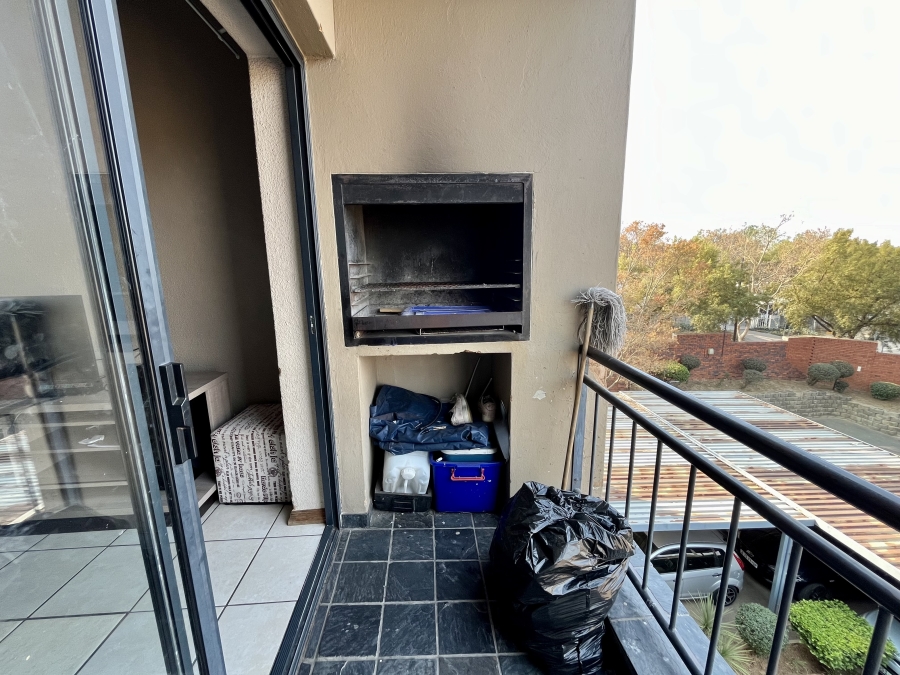 2 Bedroom Property for Sale in Hoogland Gauteng