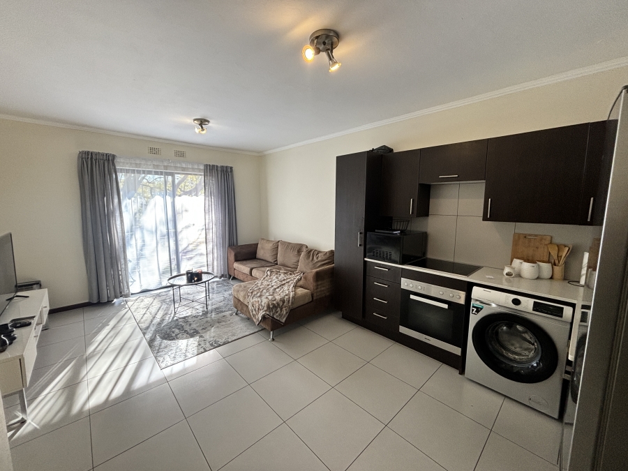 1 Bedroom Property for Sale in Jackal Creek Golf Estate Gauteng