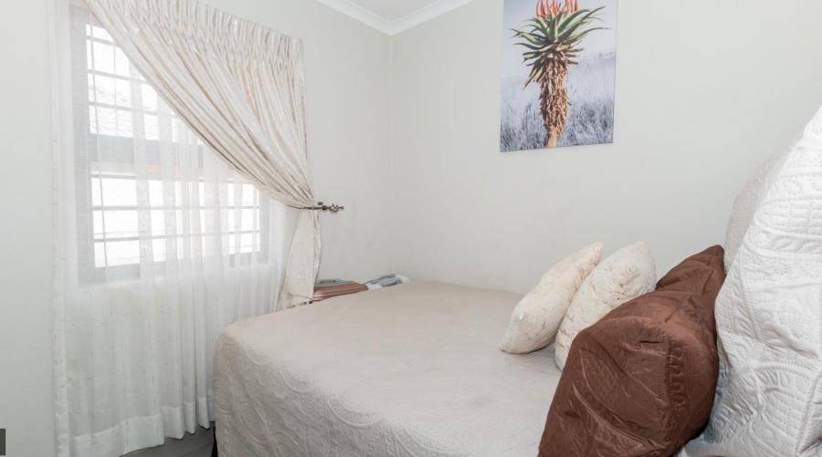 3 Bedroom Property for Sale in Albertsdal Gauteng