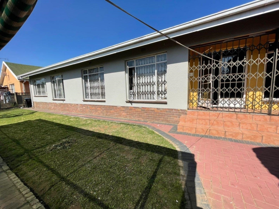 31 Bedroom Property for Sale in Vanderbijlpark SE 7 Gauteng