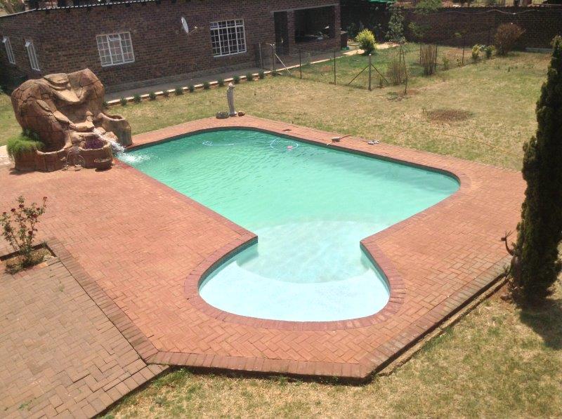 4 Bedroom Property for Sale in Rosashof Gauteng