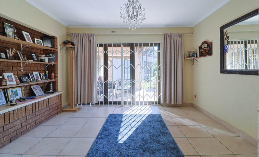 4 Bedroom Property for Sale in Mulbarton Gauteng