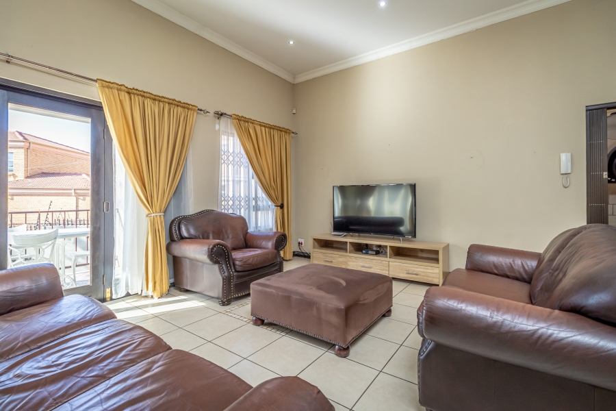 4 Bedroom Property for Sale in Noordheuwel Gauteng