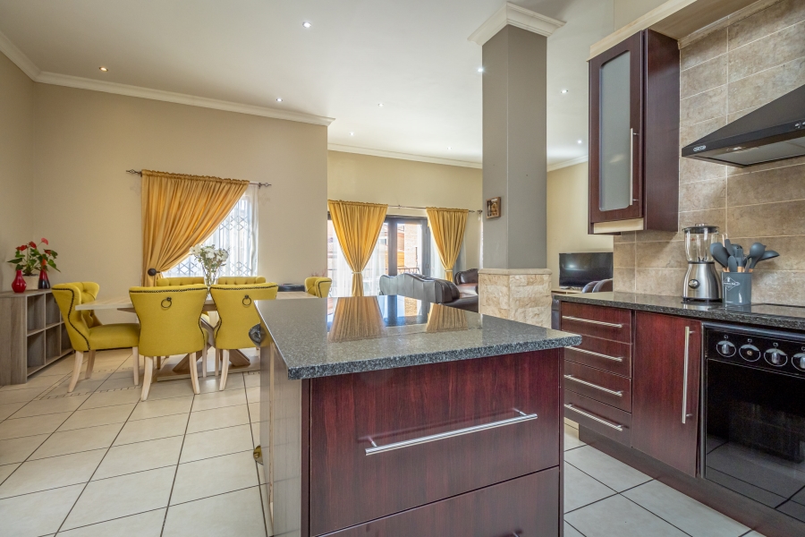 4 Bedroom Property for Sale in Noordheuwel Gauteng