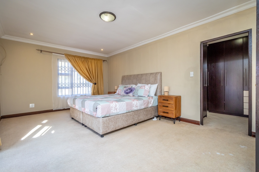 4 Bedroom Property for Sale in Noordheuwel Gauteng