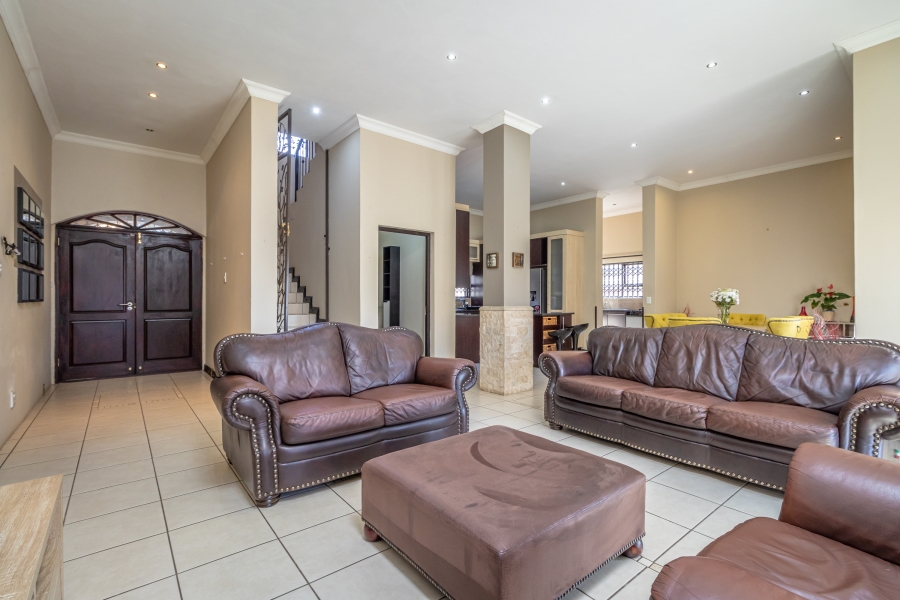 4 Bedroom Property for Sale in Noordheuwel Gauteng