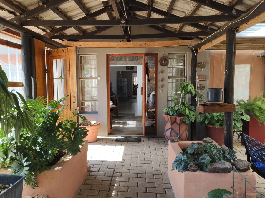 3 Bedroom Property for Sale in Firolaz AH Gauteng