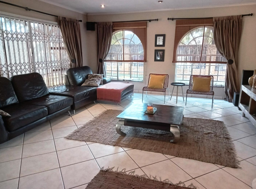 4 Bedroom Property for Sale in Brackenhurst Gauteng