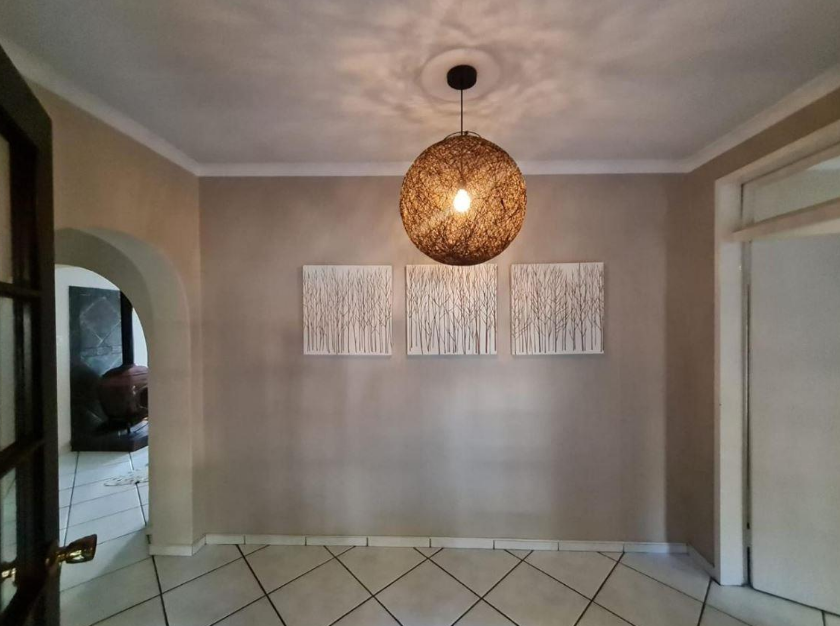 4 Bedroom Property for Sale in Brackenhurst Gauteng