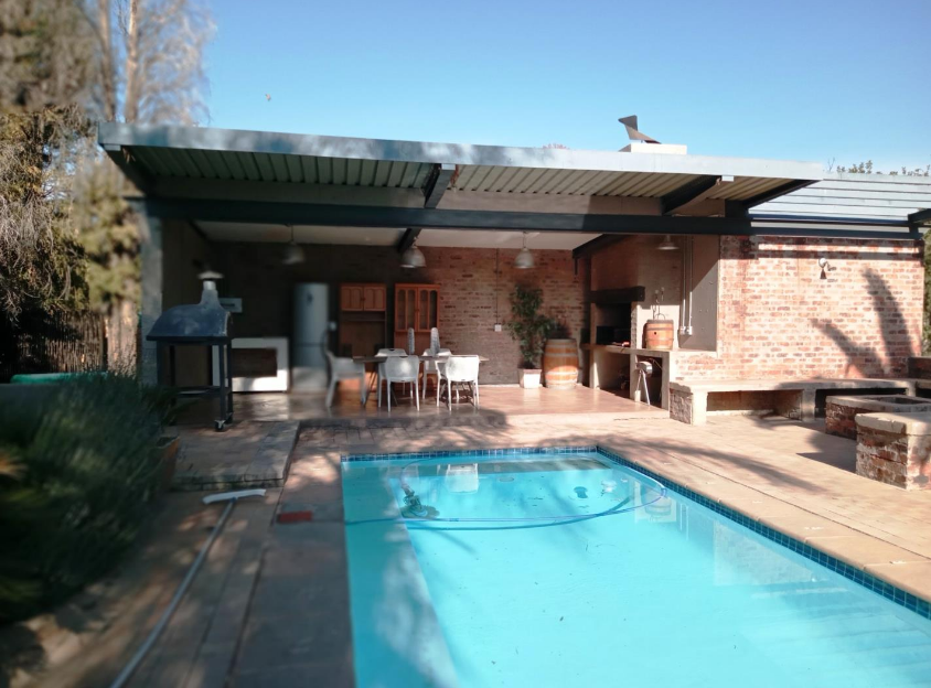 4 Bedroom Property for Sale in Brackenhurst Gauteng