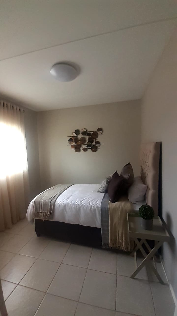 2 Bedroom Property for Sale in Kenleaf Gauteng