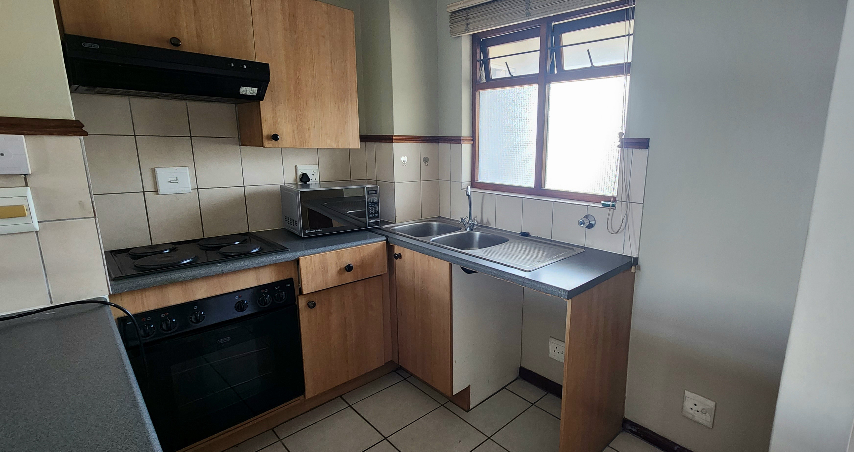 1 Bedroom Property for Sale in Erand Gardens Gauteng