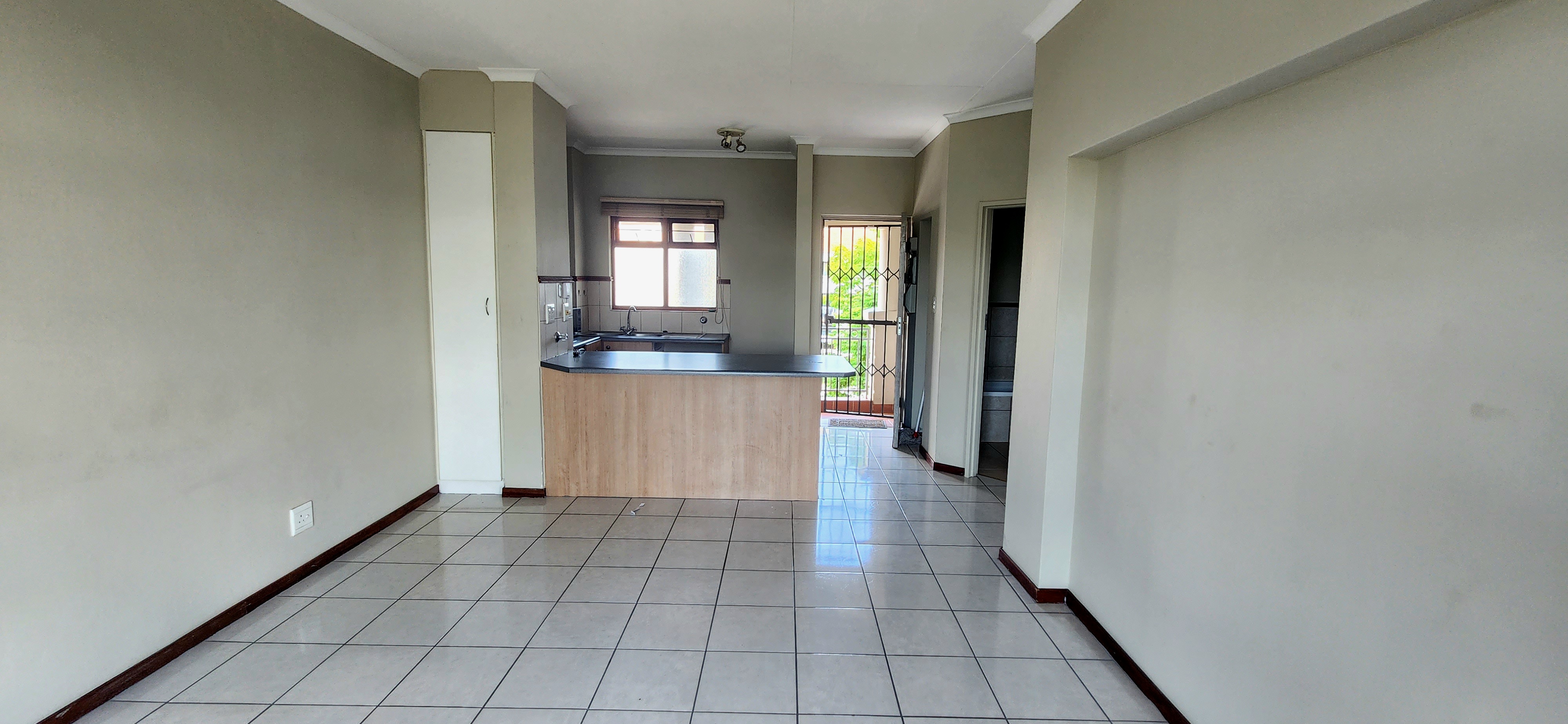 1 Bedroom Property for Sale in Erand Gardens Gauteng