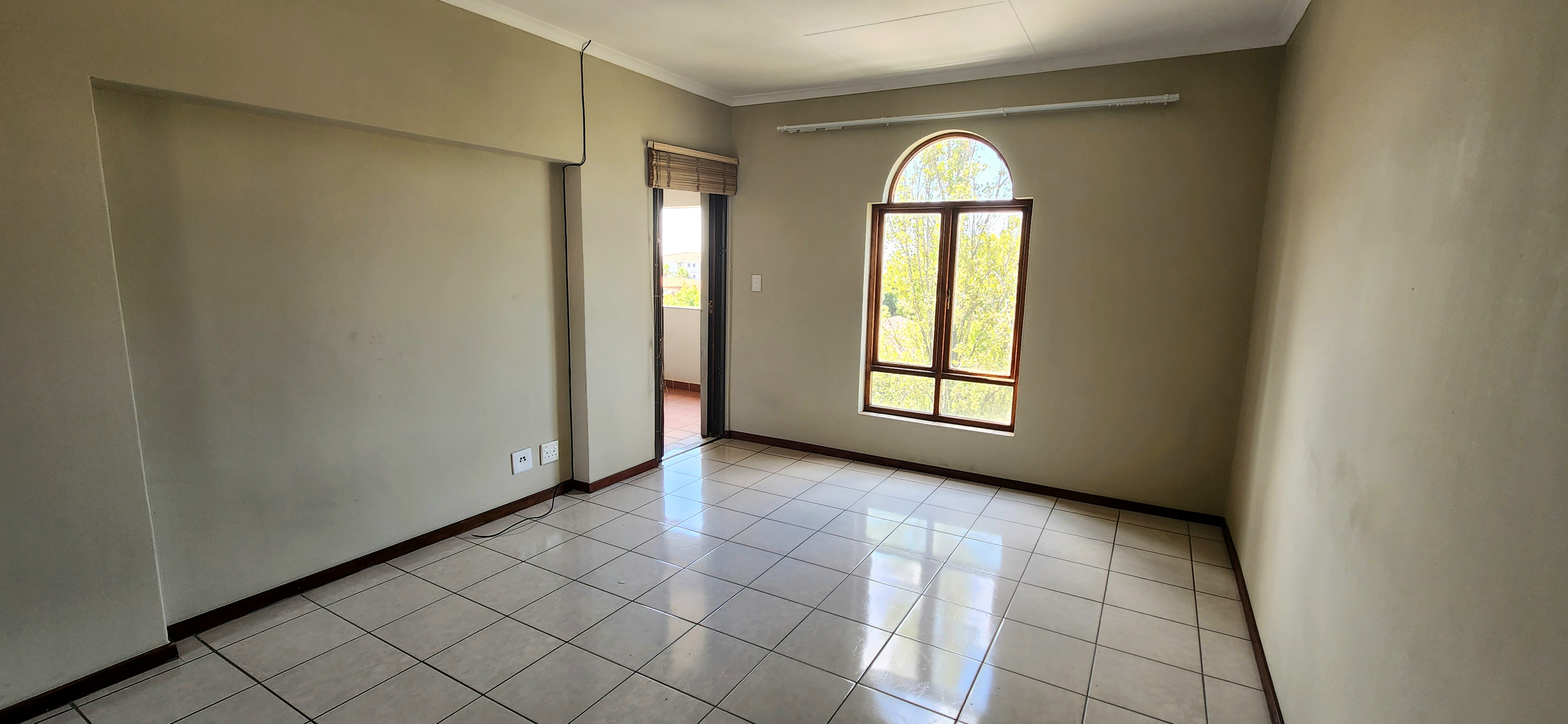 1 Bedroom Property for Sale in Erand Gardens Gauteng