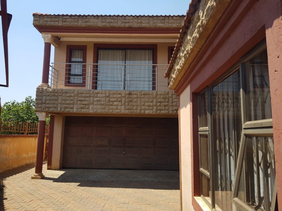 4 Bedroom Property for Sale in Beverley Hills Gauteng