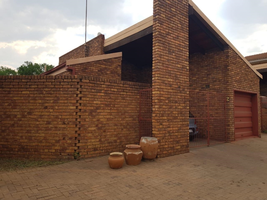 3 Bedroom Property for Sale in Vanderbijlpark CW 3 Gauteng