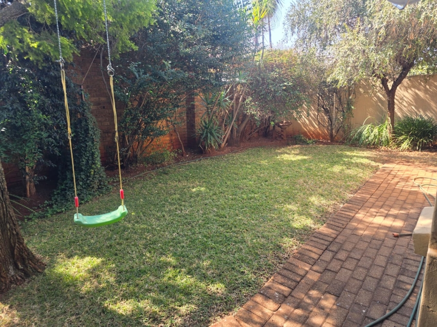 3 Bedroom Property for Sale in Annlin Gauteng