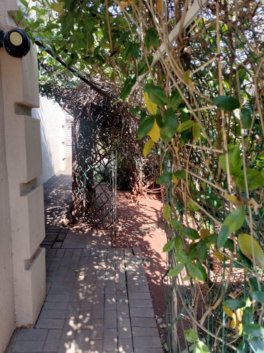 3 Bedroom Property for Sale in Annlin Gauteng