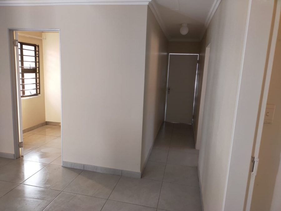 To Let 4 Bedroom Property for Rent in Cosmo City Gauteng