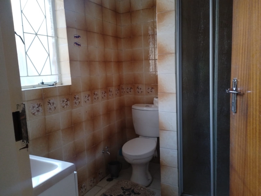 3 Bedroom Property for Sale in Roshnee Gauteng