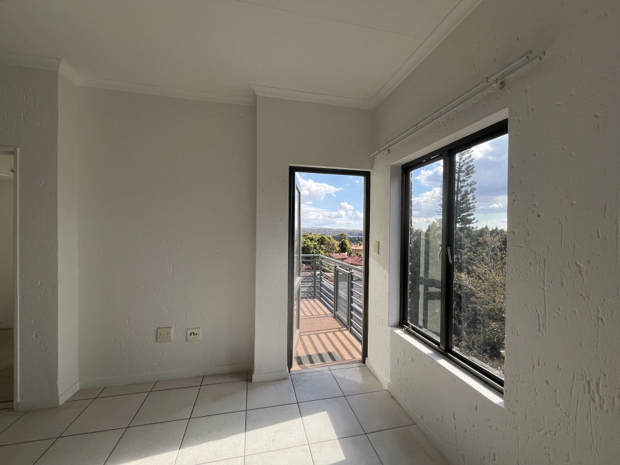 1 Bedroom Property for Sale in Ferndale Gauteng