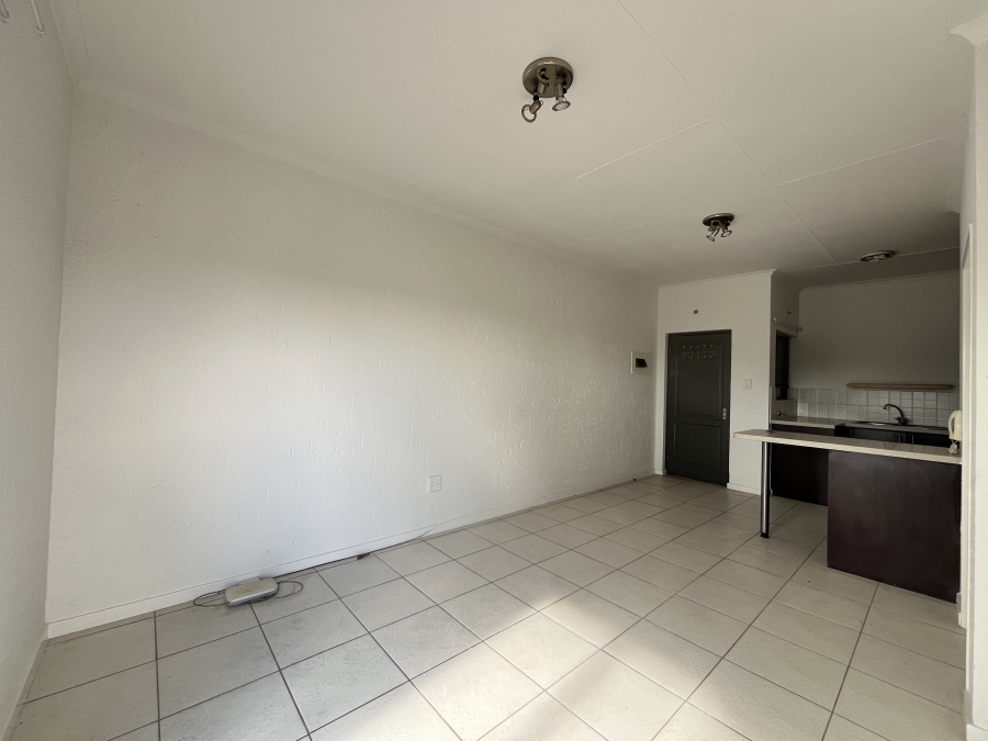 1 Bedroom Property for Sale in Ferndale Gauteng