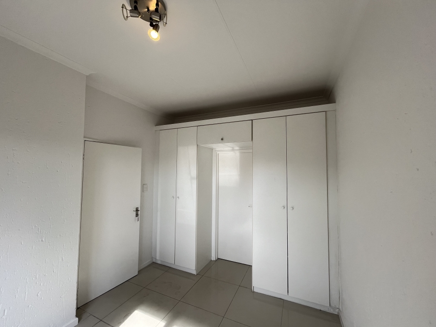 1 Bedroom Property for Sale in Ferndale Gauteng