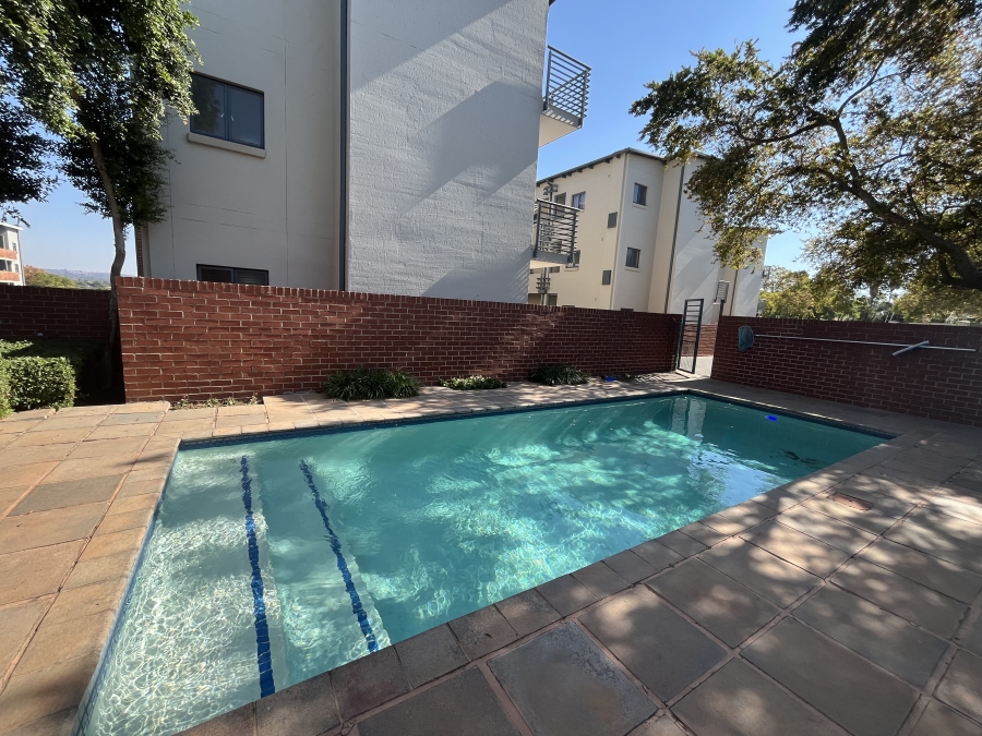 1 Bedroom Property for Sale in Ferndale Gauteng