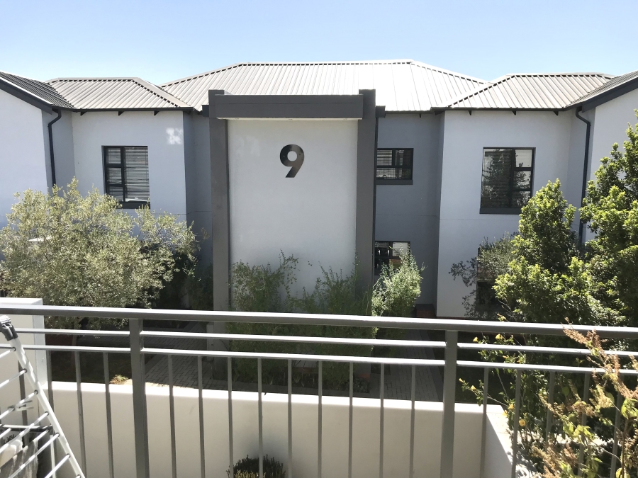 2 Bedroom Property for Sale in Broadacres Gauteng