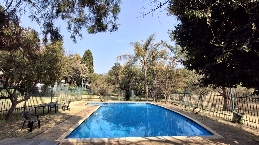 2 Bedroom Property for Sale in Meyerspark Gauteng