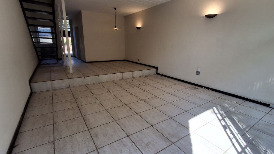 2 Bedroom Property for Sale in Meyerspark Gauteng