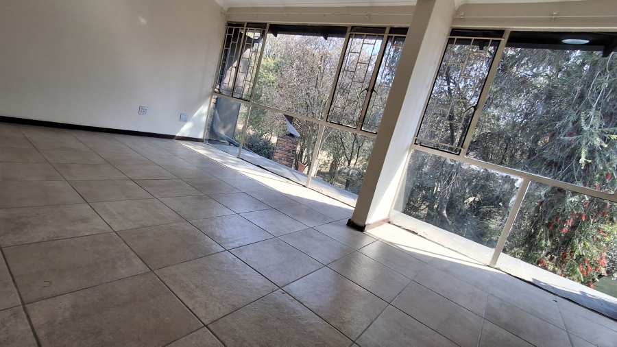 2 Bedroom Property for Sale in Meyerspark Gauteng