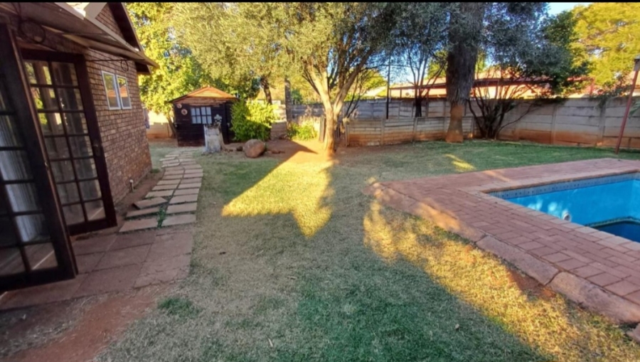 4 Bedroom Property for Sale in Doornpoort Gauteng
