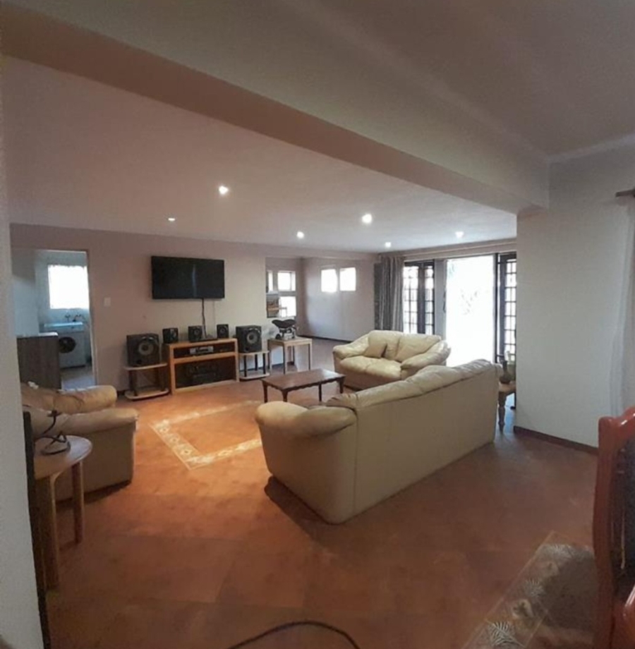 4 Bedroom Property for Sale in Doornpoort Gauteng